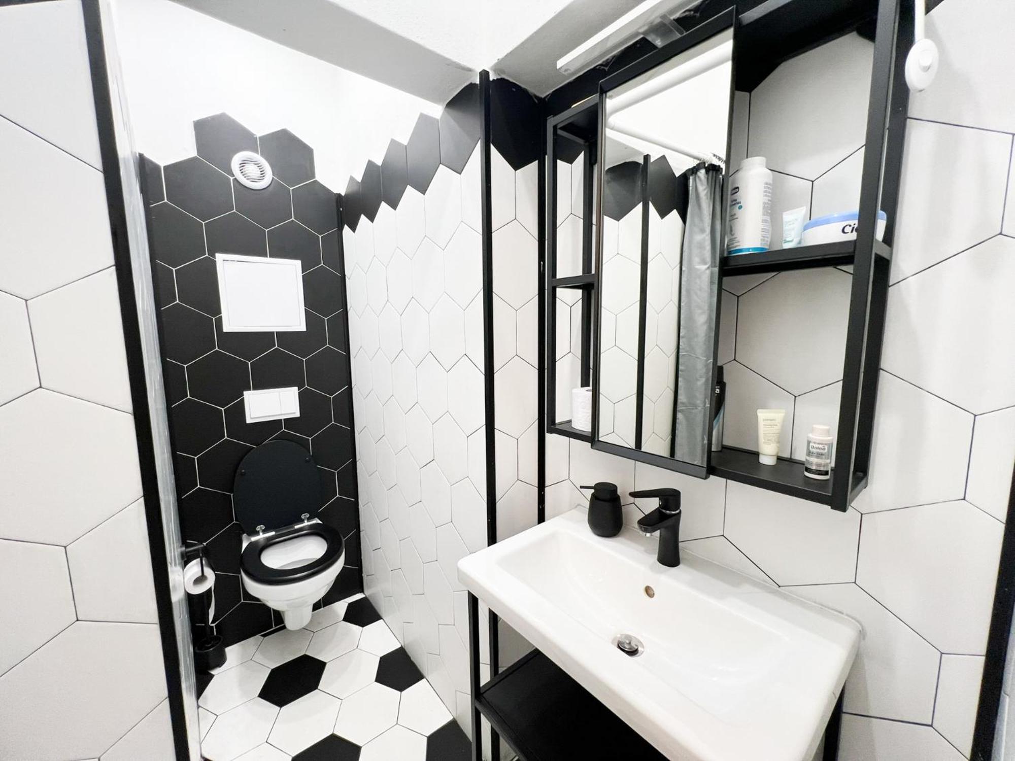 Perfect Long-Term Stay Stylish And Spacious Top Center Next To Vitosha Blvd Σόφια Εξωτερικό φωτογραφία